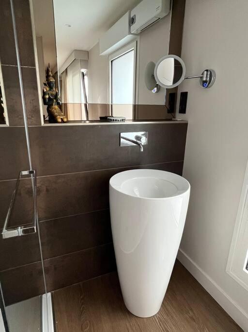 Апартаменты Le Designer Avec Vue Дюнкерк Экстерьер фото